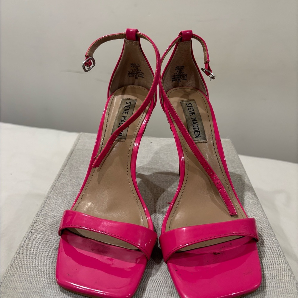 Steve Madden Fuchsia Strappy Heels